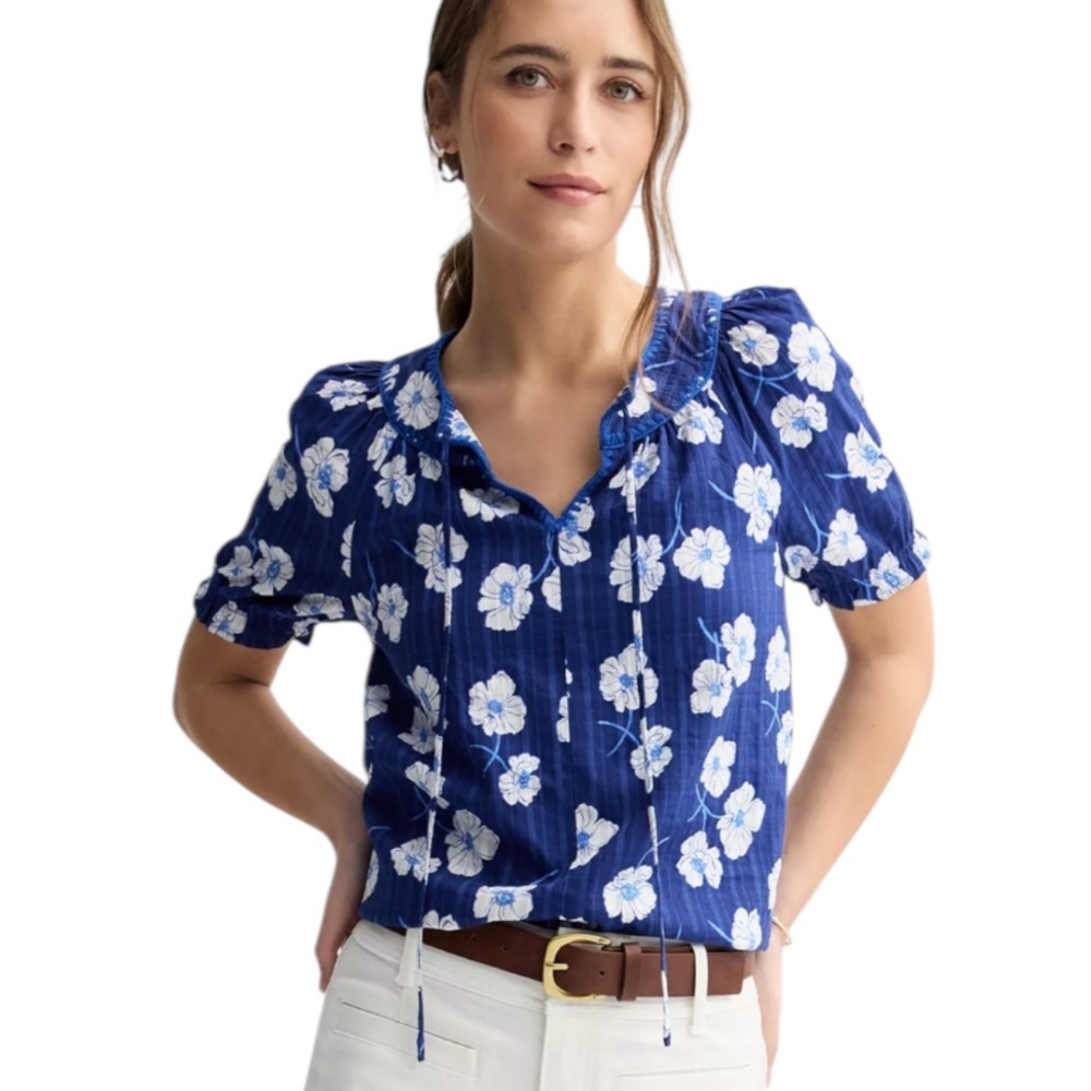 Draper James Smocked Tie Neck Short Sleeve Top Floral  lue Cottagecore Preppy